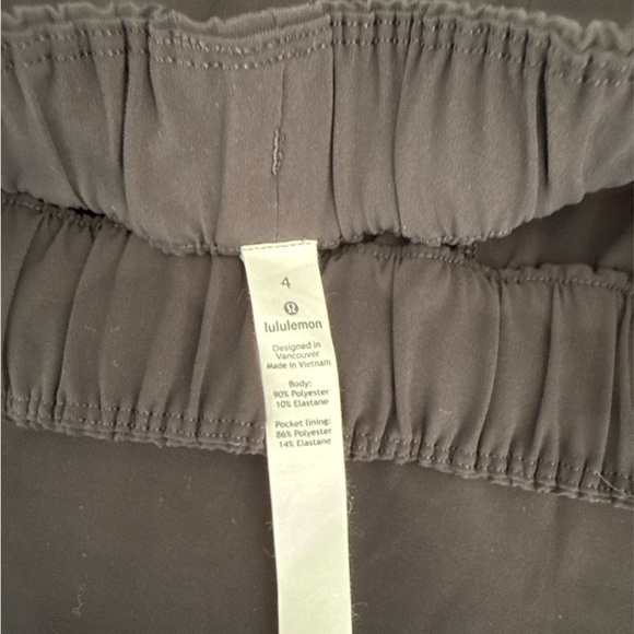 Lululemon On The Fly Skirt *21" Black size‎ 4 - Picture 7 of 7